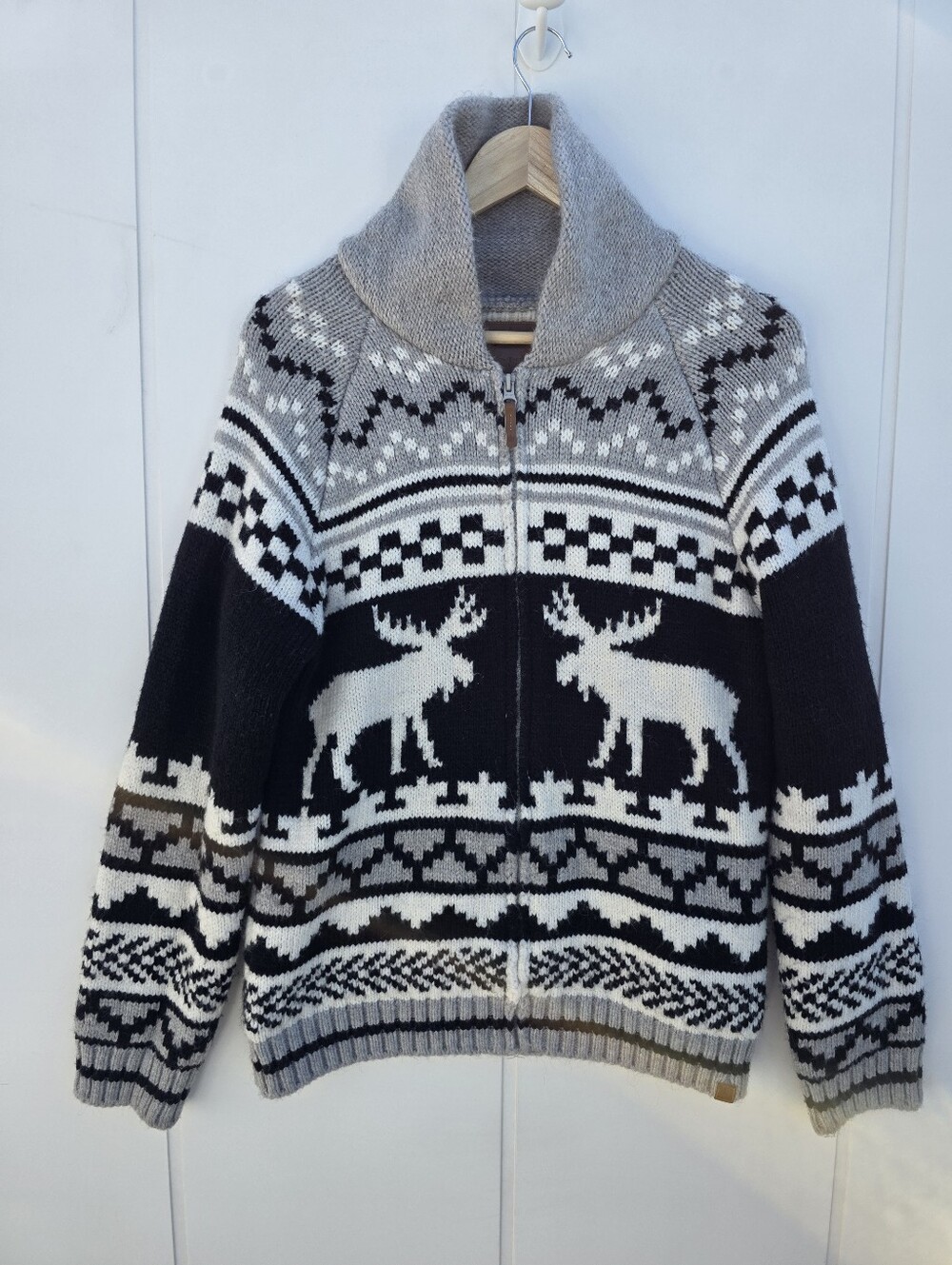 Canadiana Moose Full Zip Up Grey Black Knit Sweater Mens Small